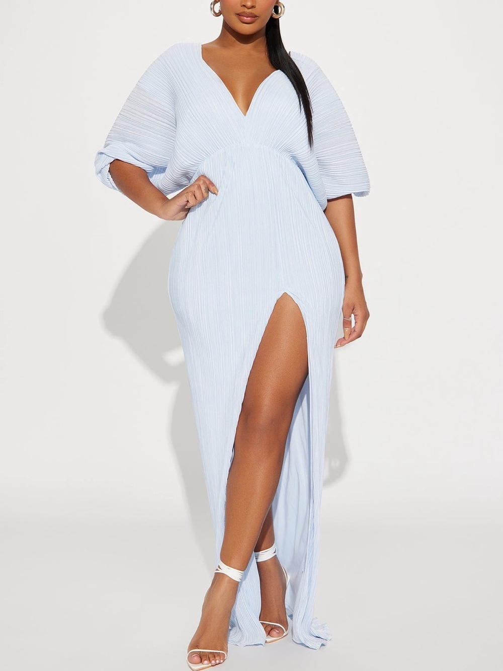Elegant V-Neck Pleated Maxi Dress in Light Blue